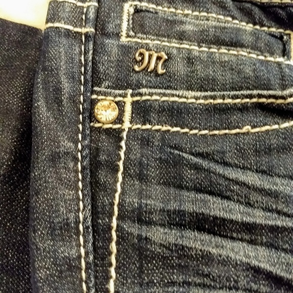 Miss Me Jeans - Picture 2 of 7